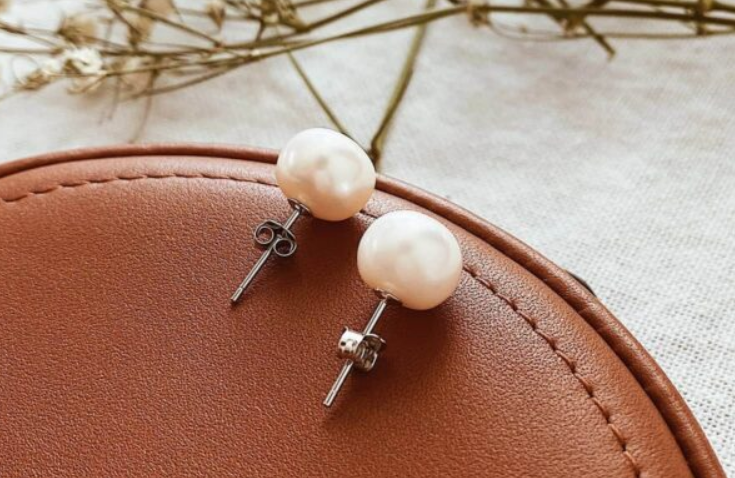 Jewellery : Earring