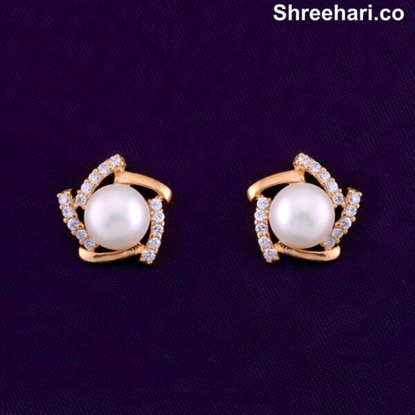 Pearl Knot Studs